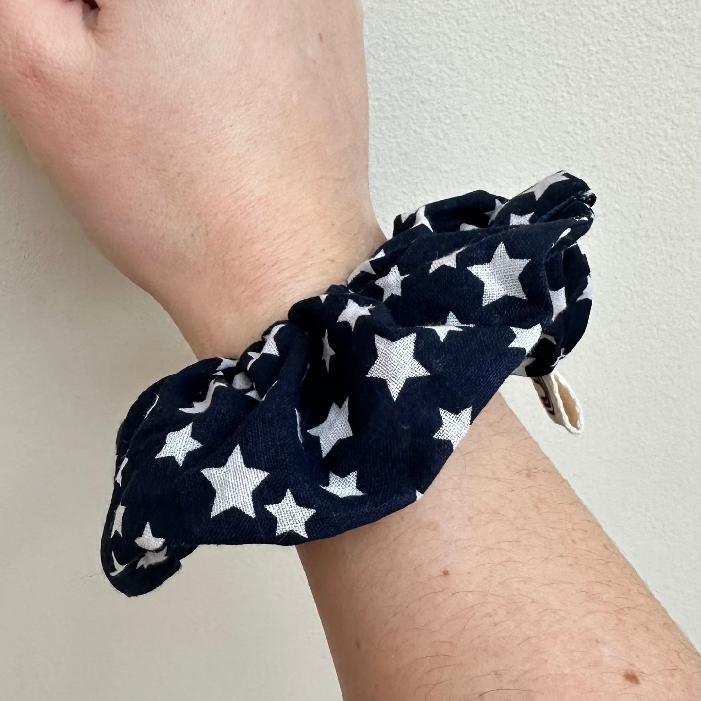 Scrunchie - Navy Stars