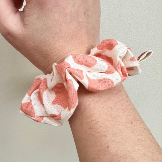 Scrunchie - Pink Cow Print