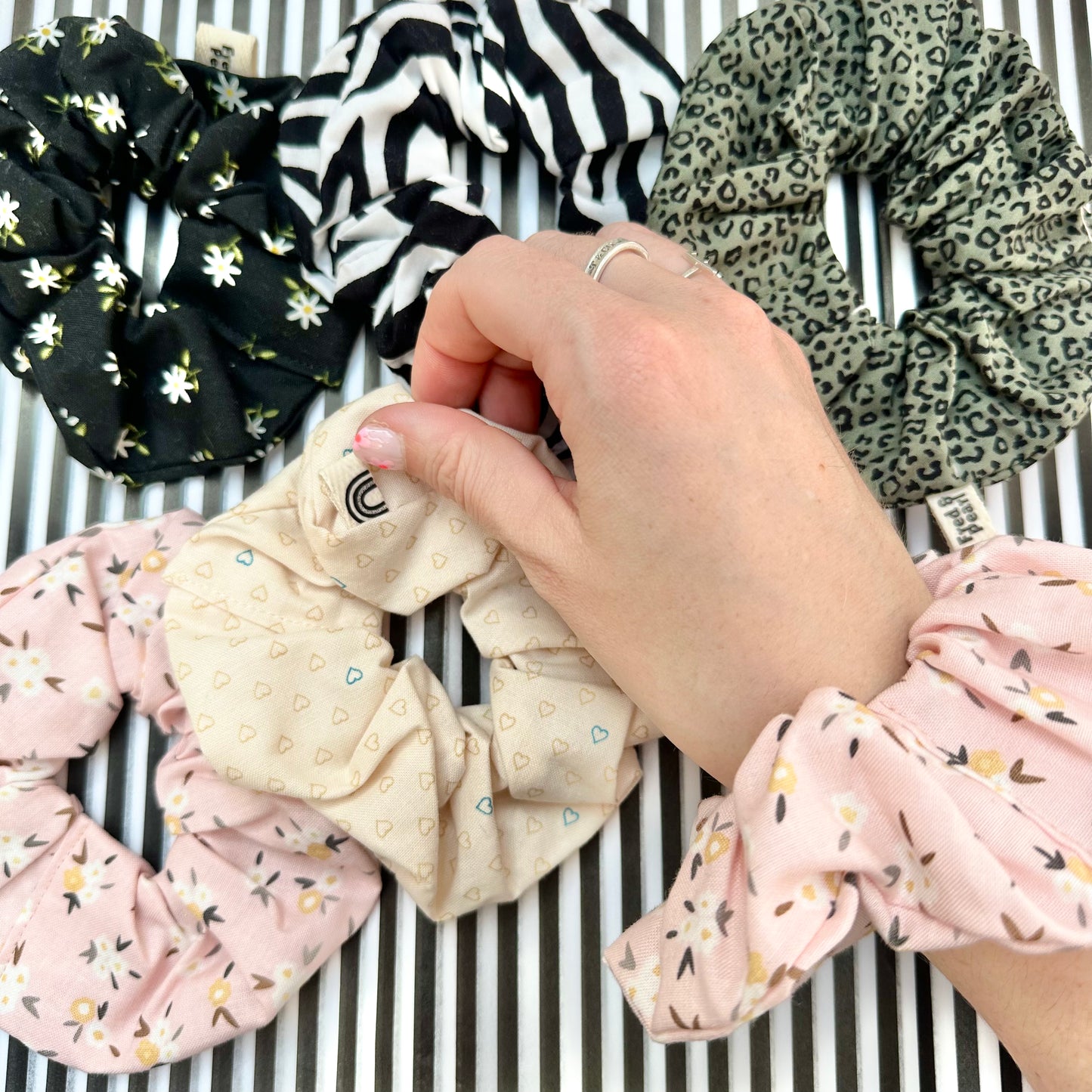 Scrunchies (lots of designs!)