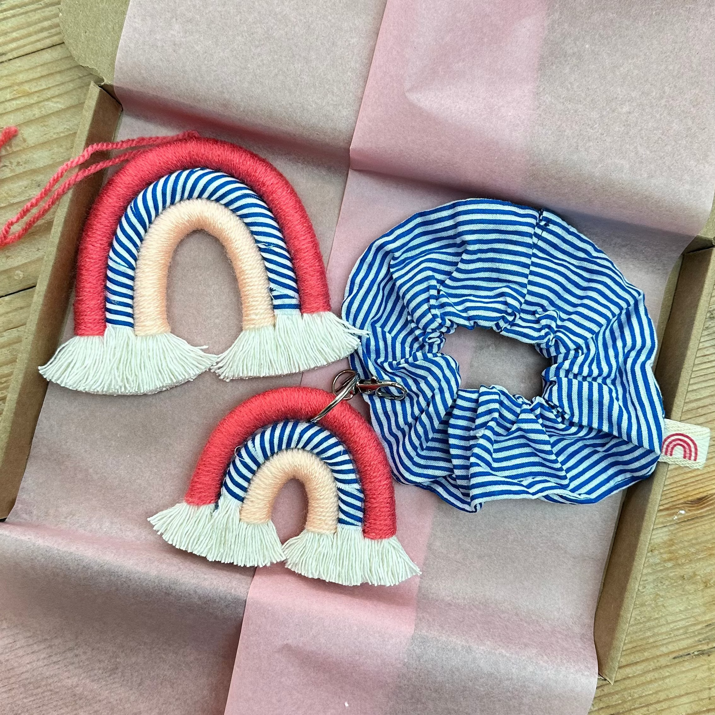 Scrunchie & Rainbow Set - Blue Stripe